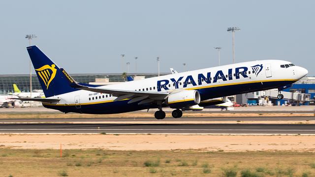 9H-QBY:Boeing 737-800:Ryanair